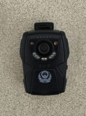 老款警察用的记录仪（警用记录仪普通人可以用吗）