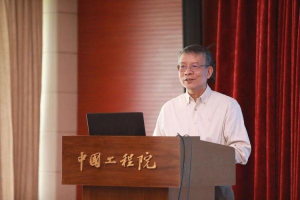 中国院士谈高端芯片（中国芯片教授）