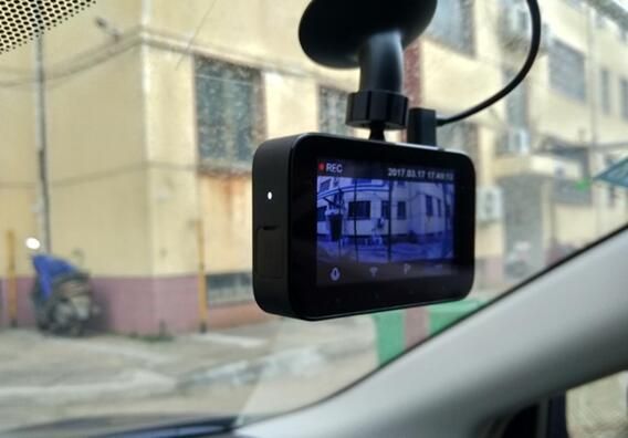 小米行车记录仪锁车后(小米行车记录仪熄火后不关机)-图1 小米行车记录仪锁车后(小米行车记录仪熄火后不关机)-图1