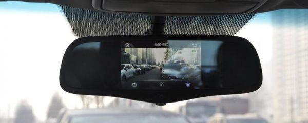 车停了行车记录仪还记录吗（记录仪一般保存多少天）